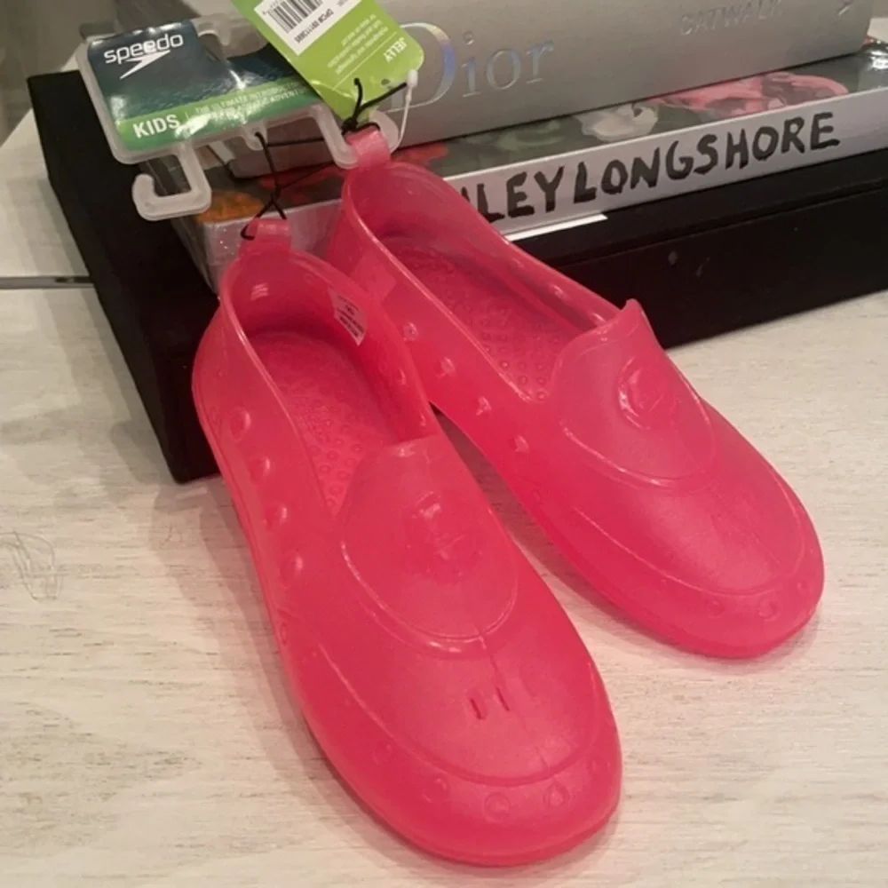 NWT Speedo Me Jelly Glitter Water Shoes Pink
